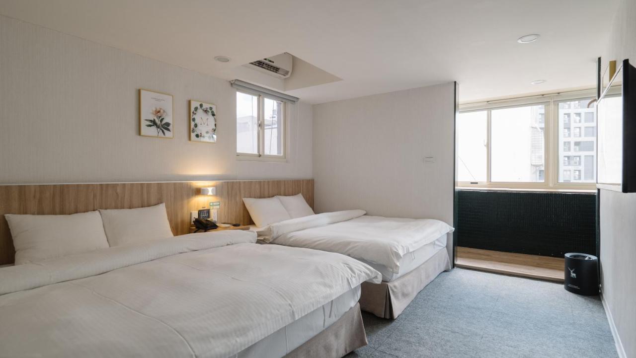 Hotel Attic Tajpej Kültér fotó